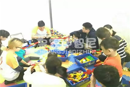 如何來(lái)管理一家兒童玩具加盟店?