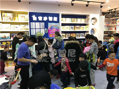 玩具加盟-行業(yè)動(dòng)態(tài)-皇家迪智尼兒童玩具店加盟官網(wǎng)