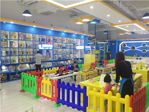 玩具加盟-開店經(jīng)驗(yàn)-皇家迪智尼兒童玩具店加盟官網(wǎng)