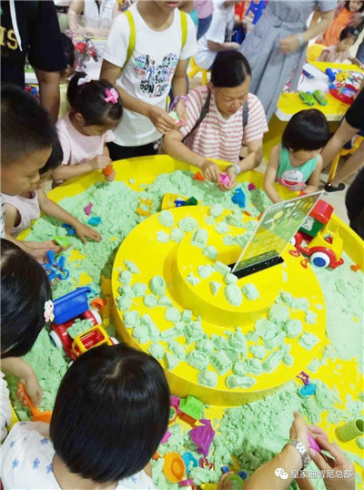 玩具加盟-品牌動(dòng)態(tài)-皇家迪智尼兒童玩具店加盟官網(wǎng)