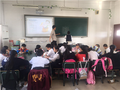 玩具加盟店- 品牌動態(tài)-皇家迪智尼兒童玩具店加盟官網(wǎng)