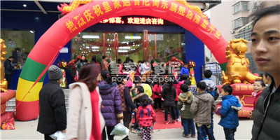 皇家迪智尼|給孩子一個(gè)快樂(lè)的圣誕節(jié)！