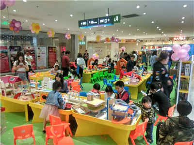 勁爆!皇家迪智尼玩具加盟店鋪開業(yè)又火啦！