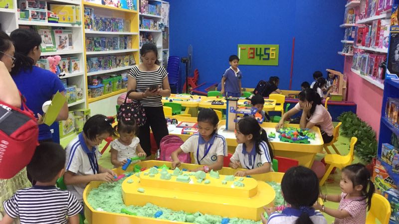 皇家迪智尼全國招商戰(zhàn)略啟動，歡迎各大玩具店加盟