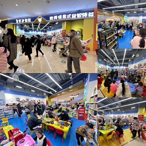 皇家迪智尼店鋪新店開(kāi)業(yè)上一波，陪孩子一起過(guò)圣誕節(jié)！