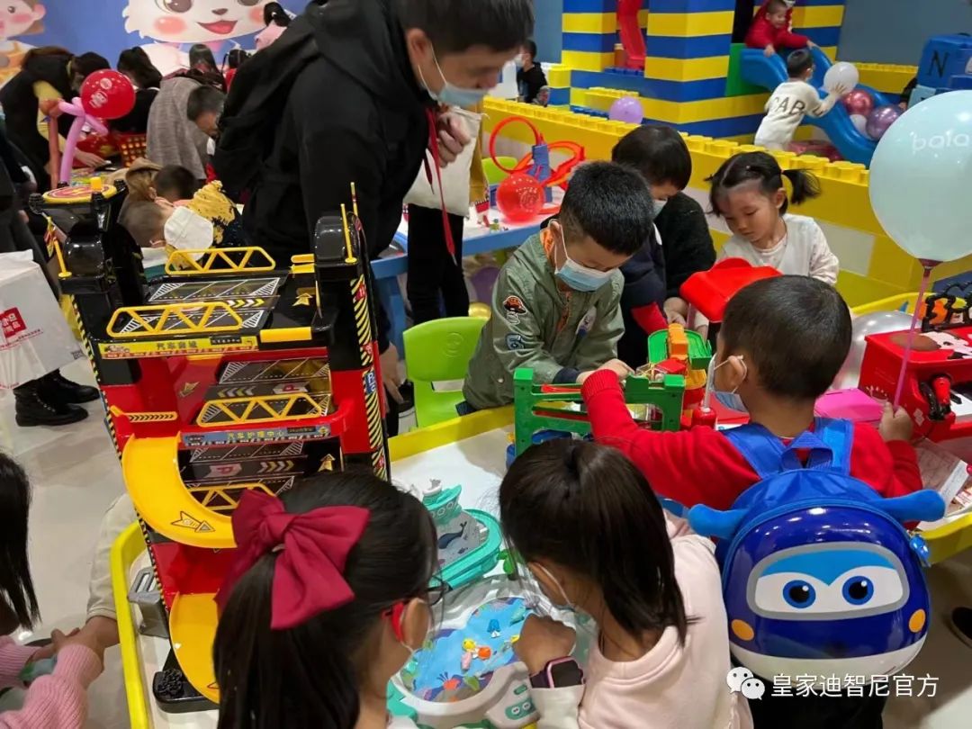 皇家迪智尼 I 給孩子正確的自控力，再也不用擔(dān)心孩子沉迷玩手機(jī)??！