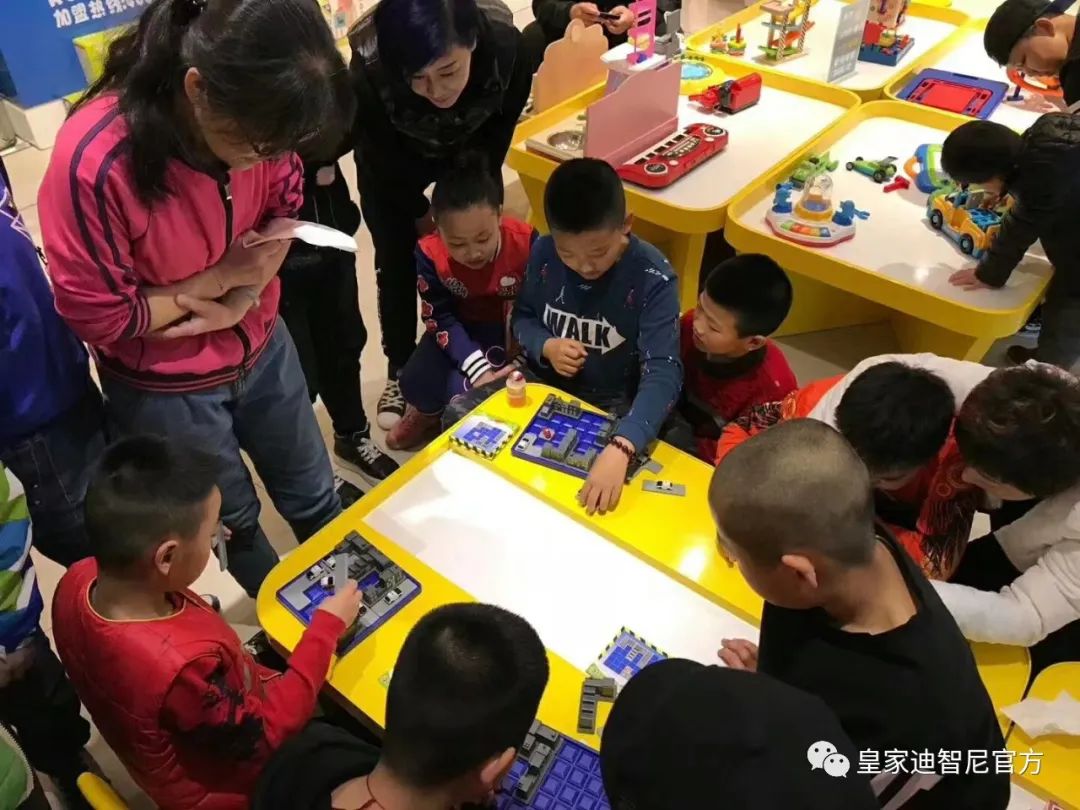 皇家迪智尼 I 3月份多樣化的活動策劃，讓店面客流不斷