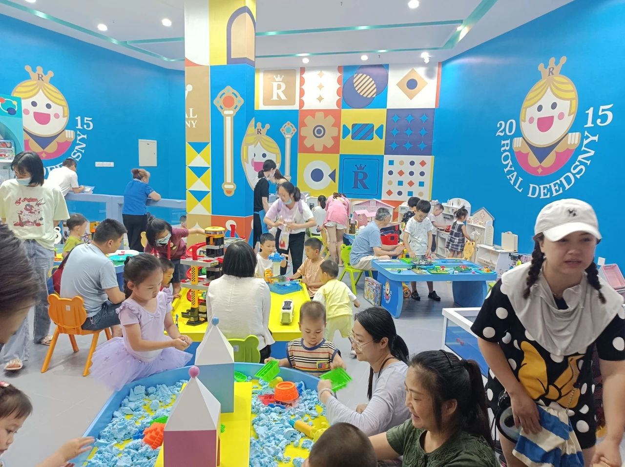 皇家迪智尼 I 兒童益智玩具體驗(yàn)館成本控制策略！